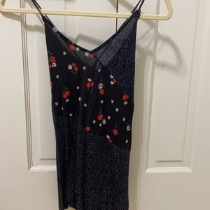 Urban outfitters size M